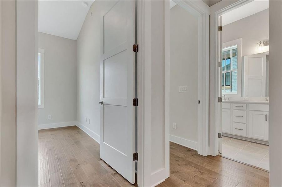 Spacious, unfurnished interior of a new home in , Fayetteville (Image 25).