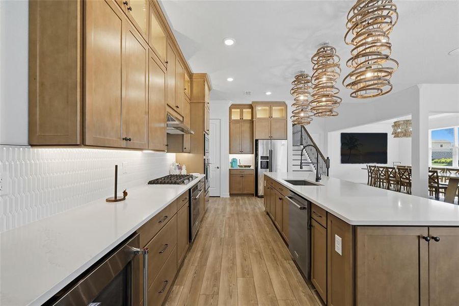 Furnished interior view inside a new home in , Orlando (Image 7).