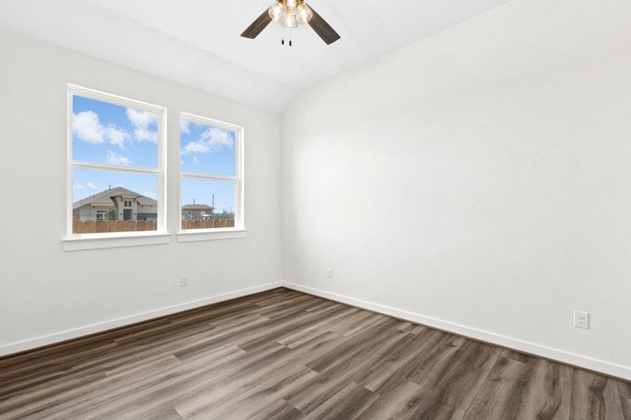 Spacious, unfurnished interior of a new home in University Heights, Round Rock (Image 24).
