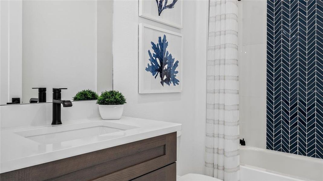 Furnished interior view inside a new home in Cresswind at Lake Harris, Tavares (Image 11). Furnished interior view inside a new home in Cresswind at Lake Harris, Tavares (Image 11).