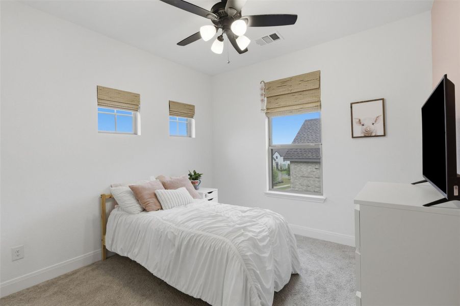 Furnished interior view inside a new home in Wolf Ranch, Georgetown (Image 24).