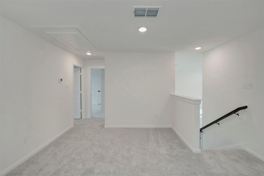 Spacious, unfurnished interior of a new home in Legacy - Retreat Collection, League City (Image 30). Spacious, unfurnished interior of a new home in Legacy - Retreat Collection, League City (Image 30).
