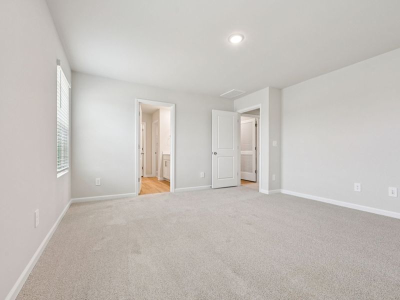 Spacious, unfurnished interior of a new home in Oak Manor - Classic Series, Garner (Image 13).