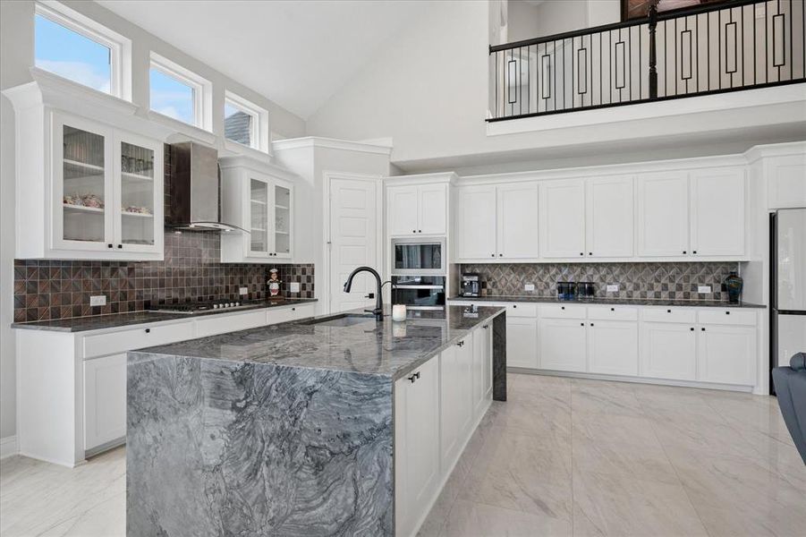 Furnished interior view inside a new home in , Celina (Image 9).