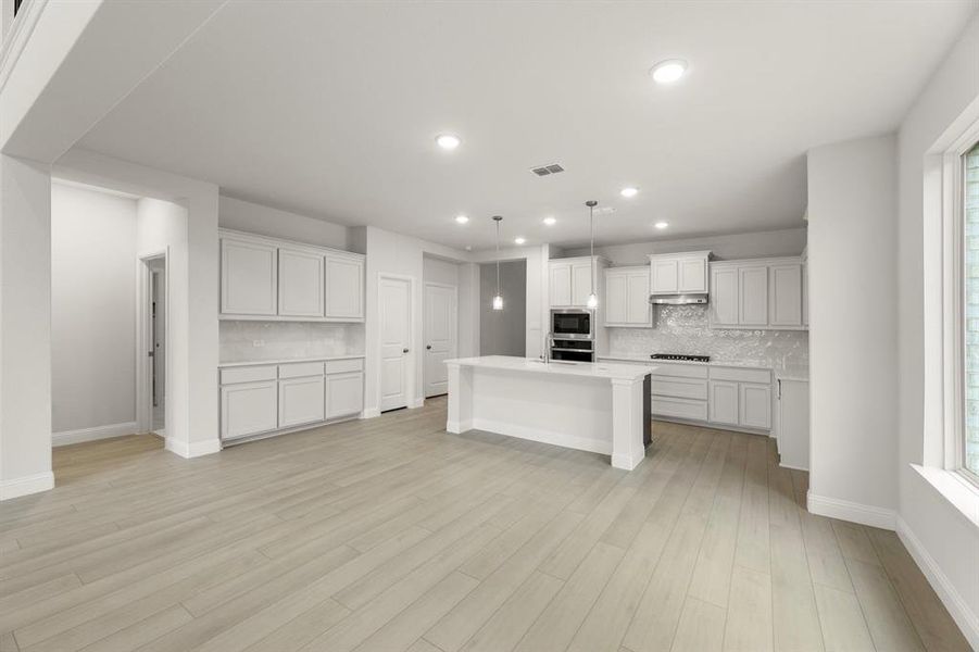 05_5534 Burford, Celina 05_5534 Burford, Celina