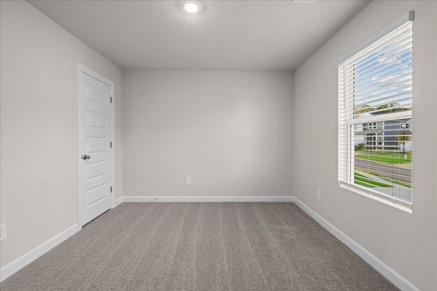 Spacious, unfurnished interior of a new home in Cedar Shoals – Heritage Collection, Piedmont (Image 18).