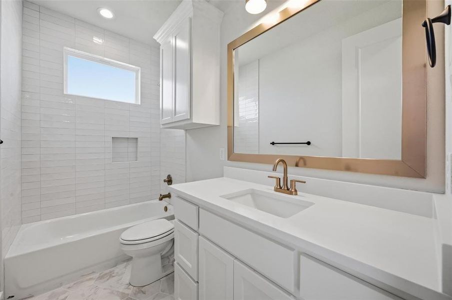 Furnished interior view inside a new home in , Aledo (Image 9).