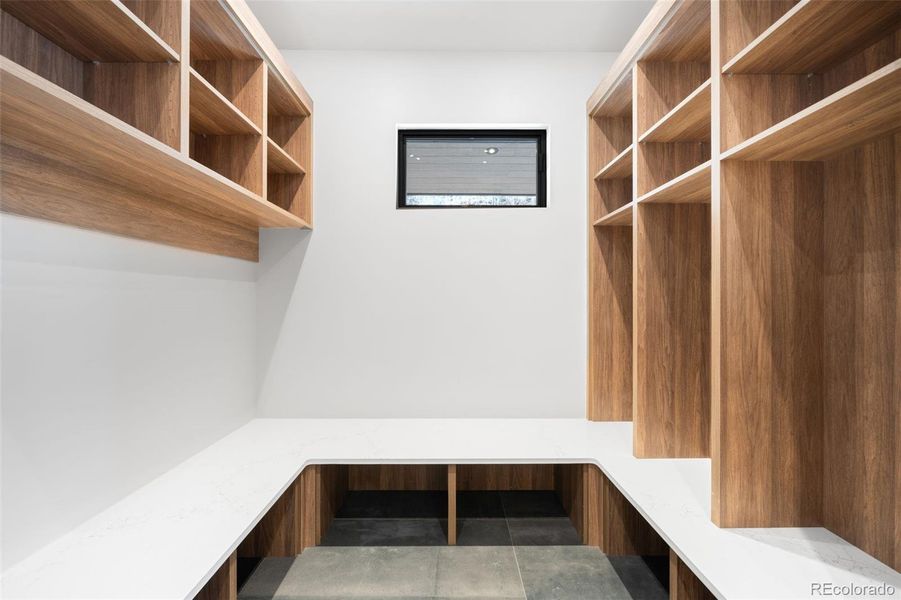 Furnished interior view inside a new home in , Silverthorne (Image 6).