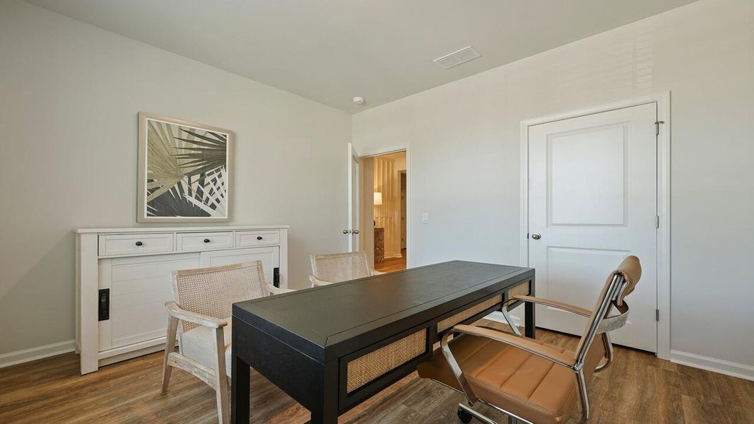 Furnished interior view inside a new home in Pineview North, Summerville (Image 15). Furnished interior view inside a new home in Pineview North, Summerville (Image 15).