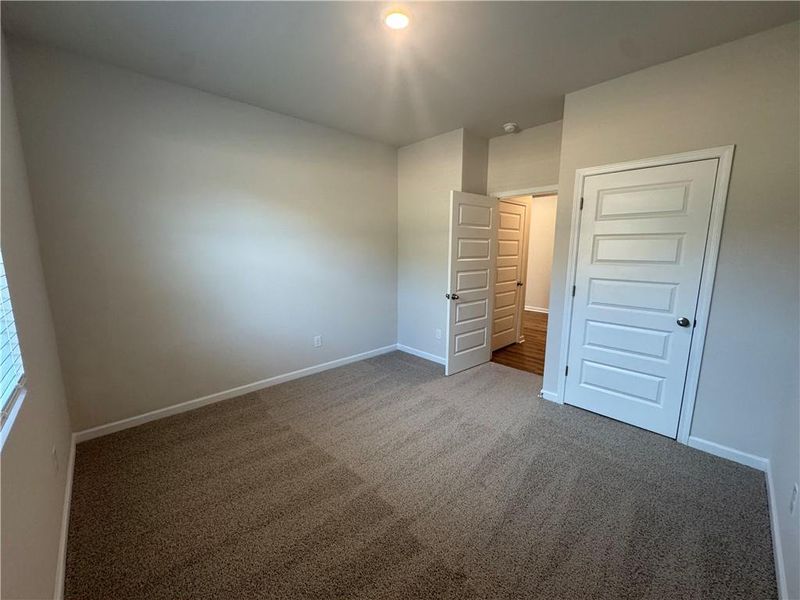 Spacious, unfurnished interior of a new home in Oakchase at Hampton, Hampton (Image 26).