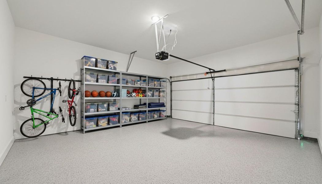 Spacious, unfurnished interior of a new home in , Austin (Image 19).