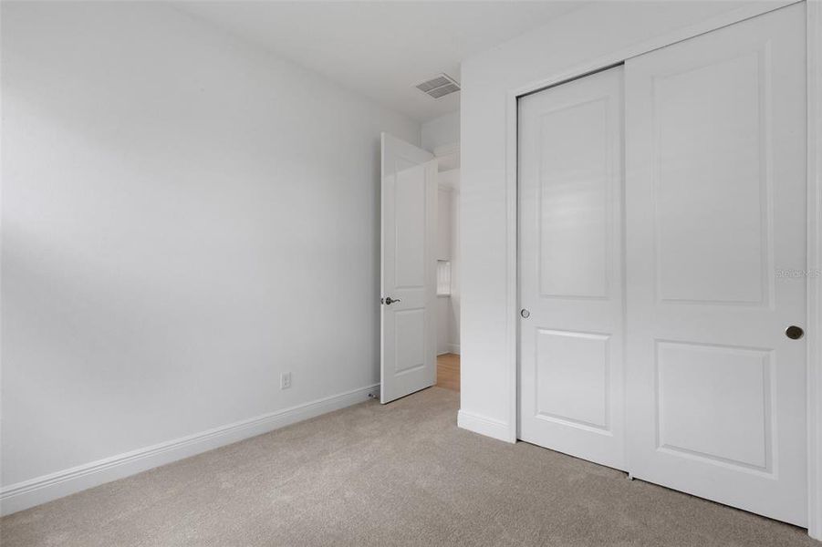 Spacious, unfurnished interior of a new home in Sweetwater at Lakewood Ranch, Lakewood Ranch (Image 23).