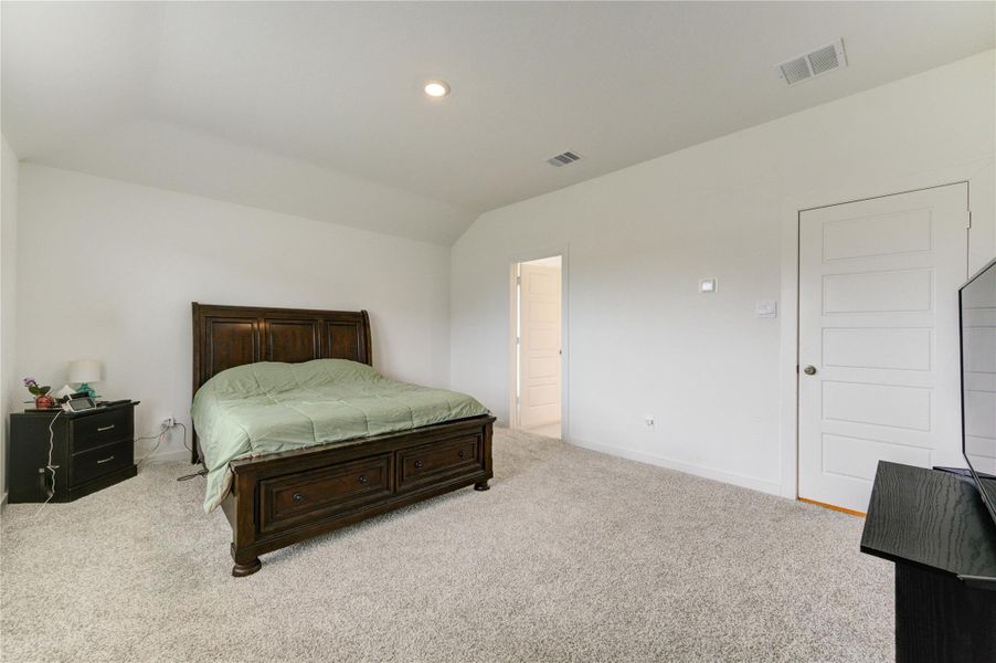 Furnished interior view inside a new home in , Rosharon (Image 11). Furnished interior view inside a new home in , Rosharon (Image 11).
