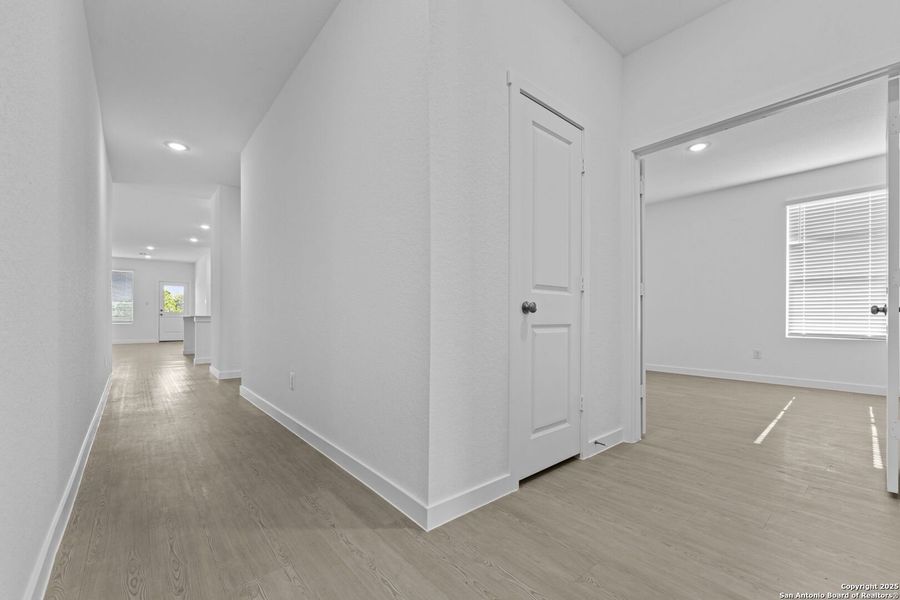 Spacious, unfurnished interior of a new home in Waterwheel: Coastline Collection, San Antonio (Image 30).