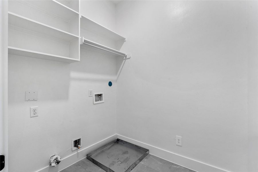 Spacious, unfurnished interior of a new home in , Houston (Image 22).