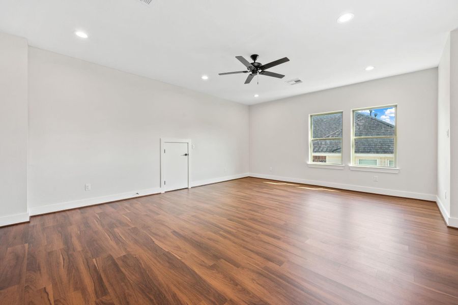 Spacious, unfurnished interior of a new home in , Houston (Image 14). Spacious, unfurnished interior of a new home in , Houston (Image 14).