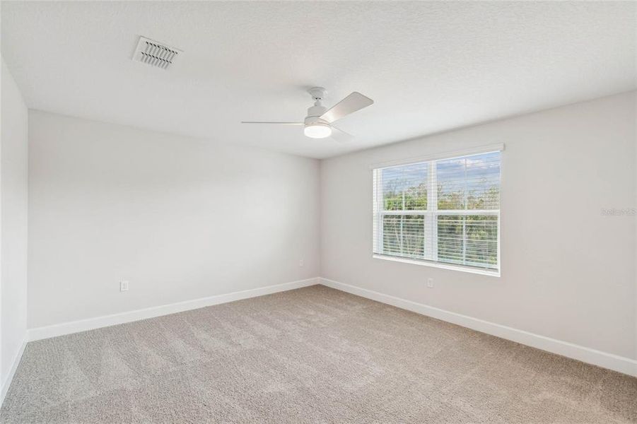 Spacious, unfurnished interior of a new home in Aspire at Canter Creek, Davenport (Image 26).
