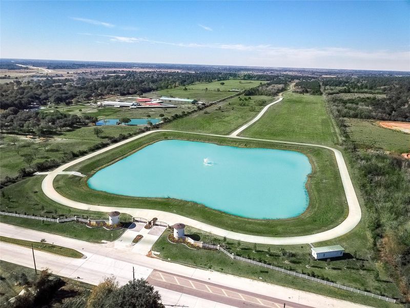 Image 6 of a home in Tealpointe Lake Estates.