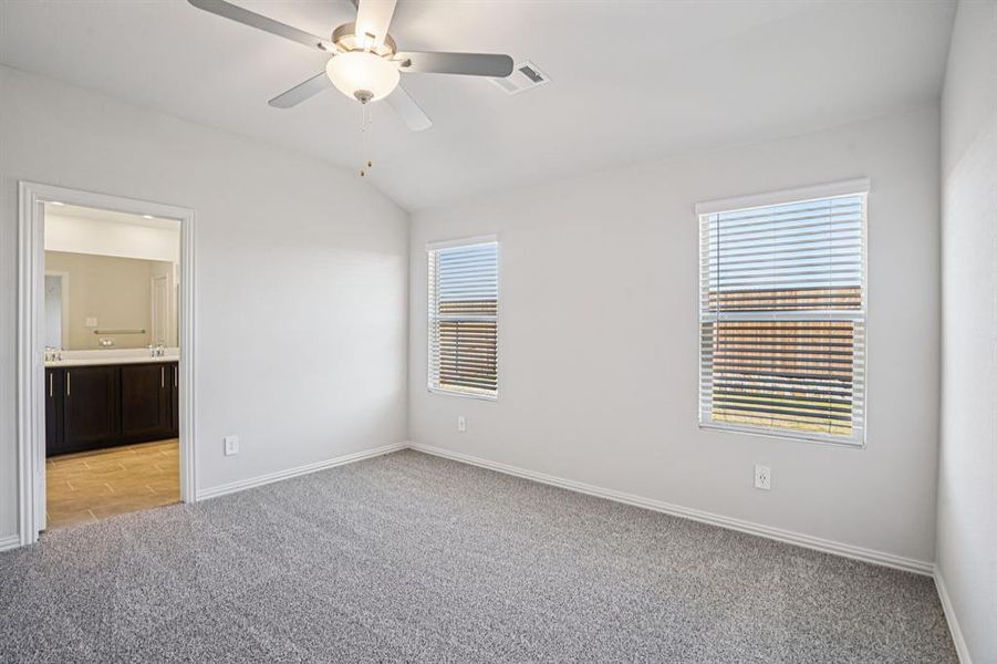 Spacious, unfurnished interior of a new home in Windmore, Princeton (Image 36).