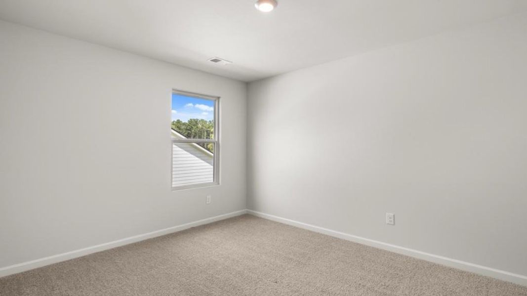 Spacious, unfurnished interior of a new home in South Wind, Union City (Image 23).