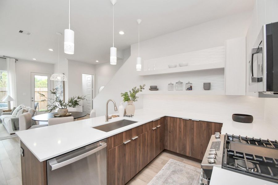 IMAGE REPRESENTATIVE OF THE PLAN ONLY. FEATURES AND SELECTIONS MAY VARY.