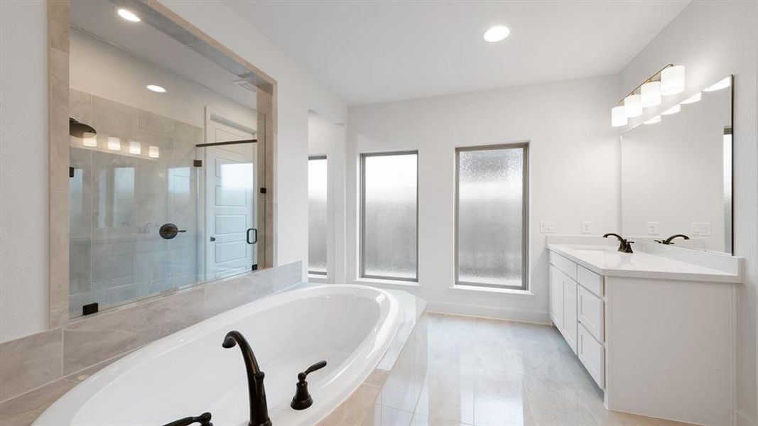 Furnished interior view inside a new home in Avondale, Fate (Image 8).