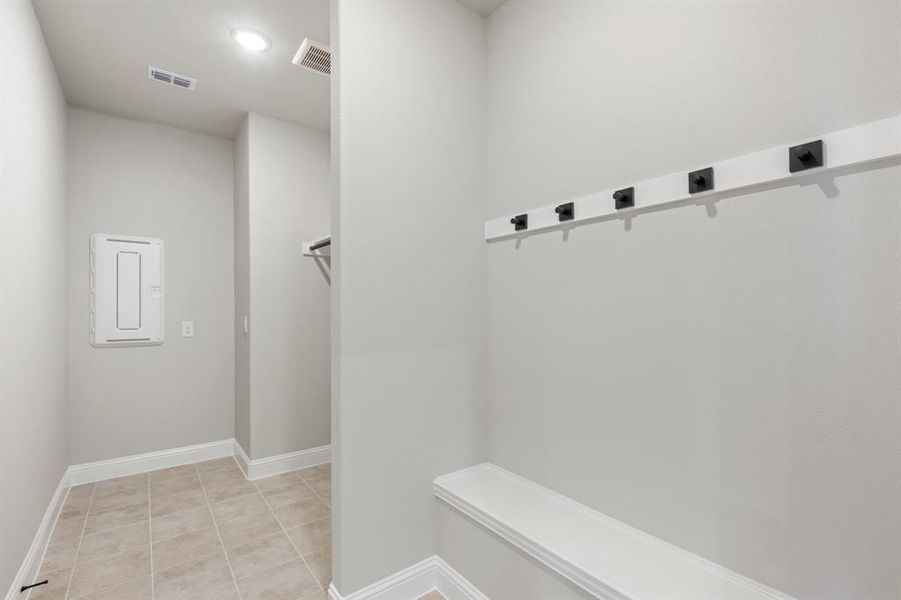 Spacious, unfurnished interior of a new home in Sable Creek, Sanger (Image 19).