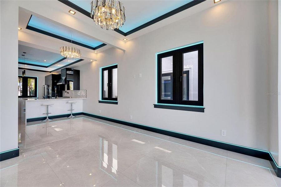 Spacious, unfurnished interior of a new home in , Apollo Beach (Image 44).