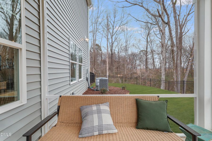 SUN_MyrtleMeadows_Pic_Winston-2