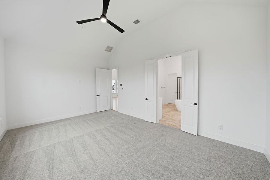 Spacious, unfurnished interior of a new home in Brookhollow West, Prosper (Image 30). Spacious, unfurnished interior of a new home in Brookhollow West, Prosper (Image 30).