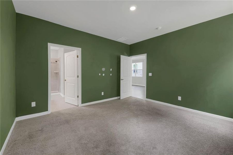 Spacious, unfurnished interior of a new home in Rosewood Farms, Acworth (Image 21). Spacious, unfurnished interior of a new home in Rosewood Farms, Acworth (Image 21).