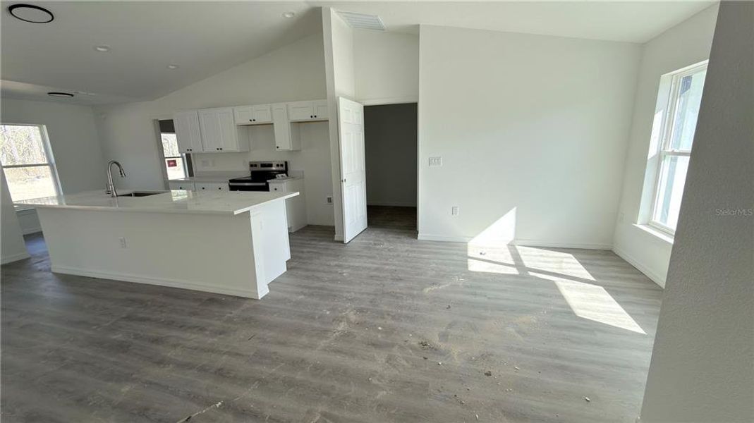 Image 30 of a home in .