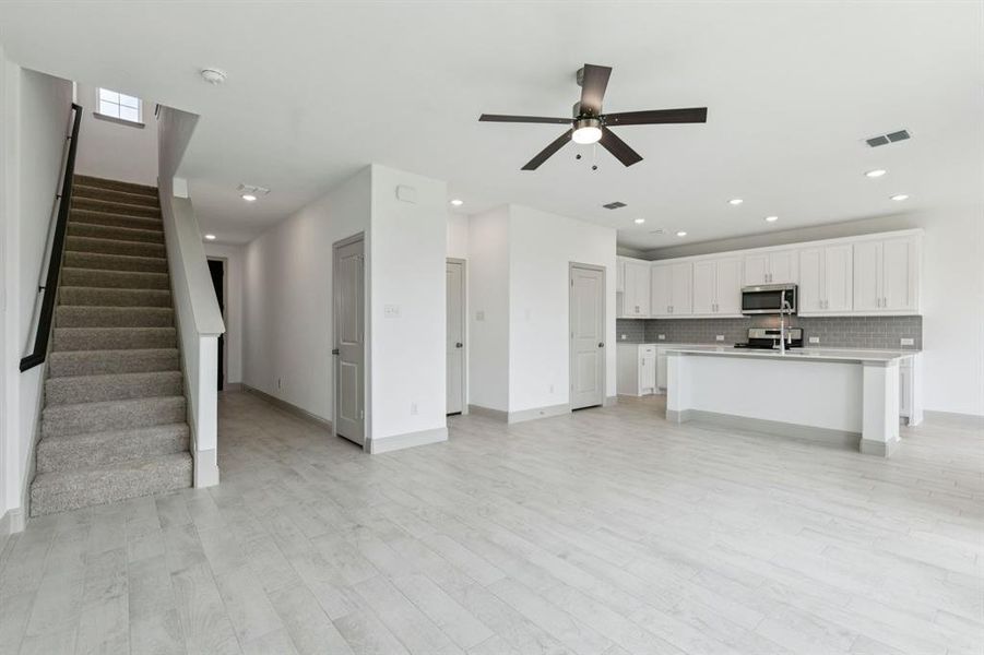 Image 17 of a home in AnaCapri.