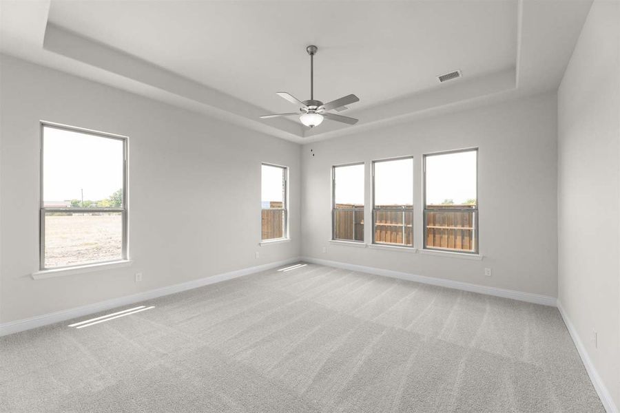 Spacious, unfurnished interior of a new home in Nelson Lake, Rockwall (Image 26).