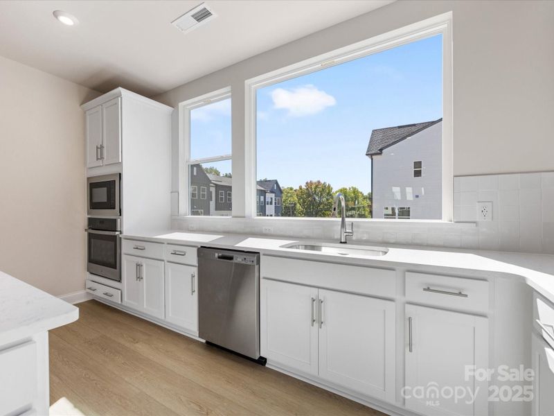 Large Energy Efficient Window Above Sink and GE Appliances