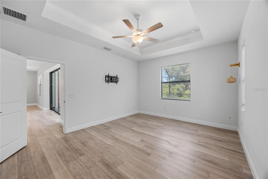 Spacious, unfurnished interior of a new home in , North Port (Image 27). Spacious, unfurnished interior of a new home in , North Port (Image 27).