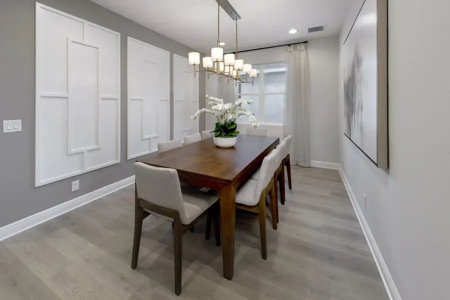 Sims dining room