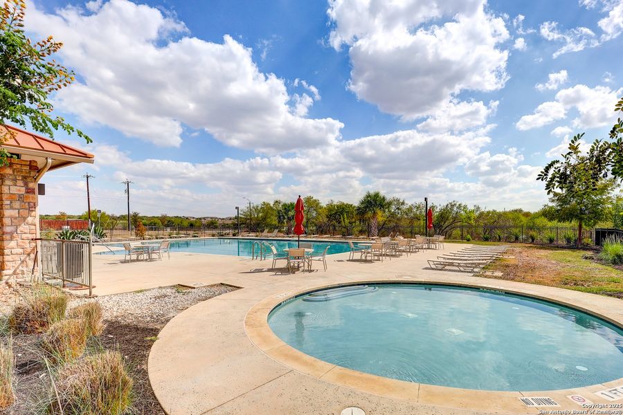 Community amenities in , San Antonio (Image 36).