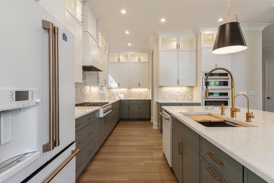 The Normont - Kitchen The Normont - Kitchen