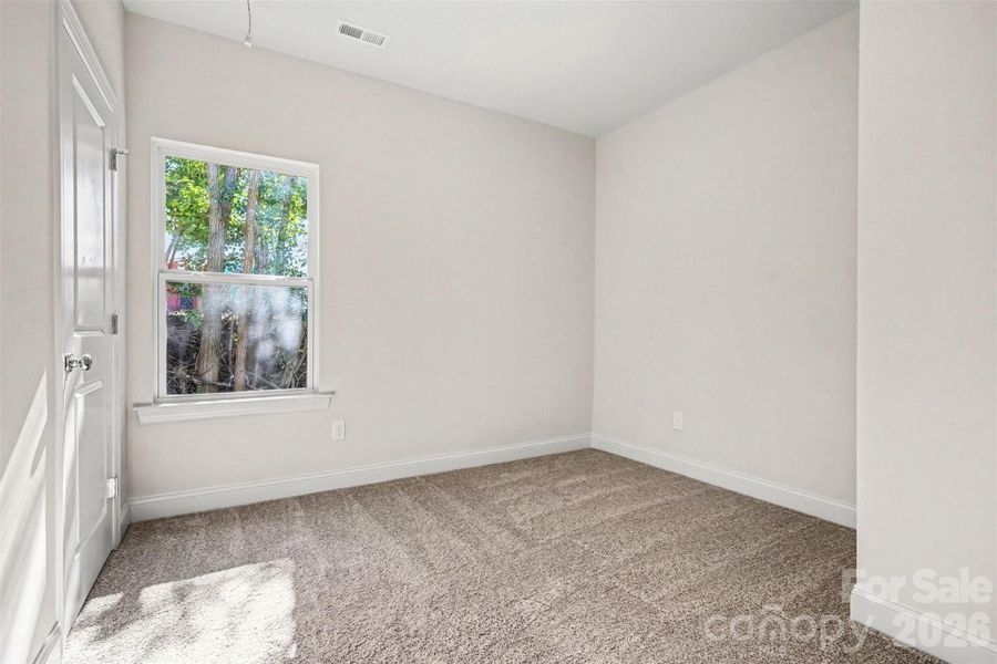 Spacious, unfurnished interior of a new home in , Monroe (Image 23).