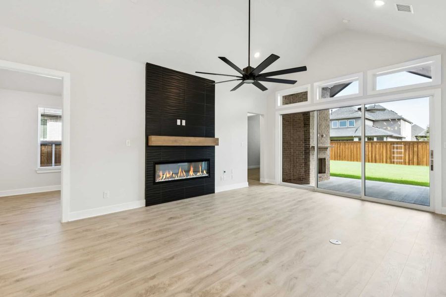 Image 13 of a home in Trinity Falls.