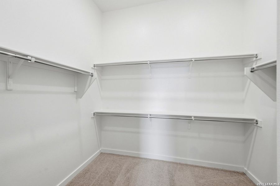 Spacious, unfurnished interior of a new home in Mayfair, New Braunfels (Image 16).