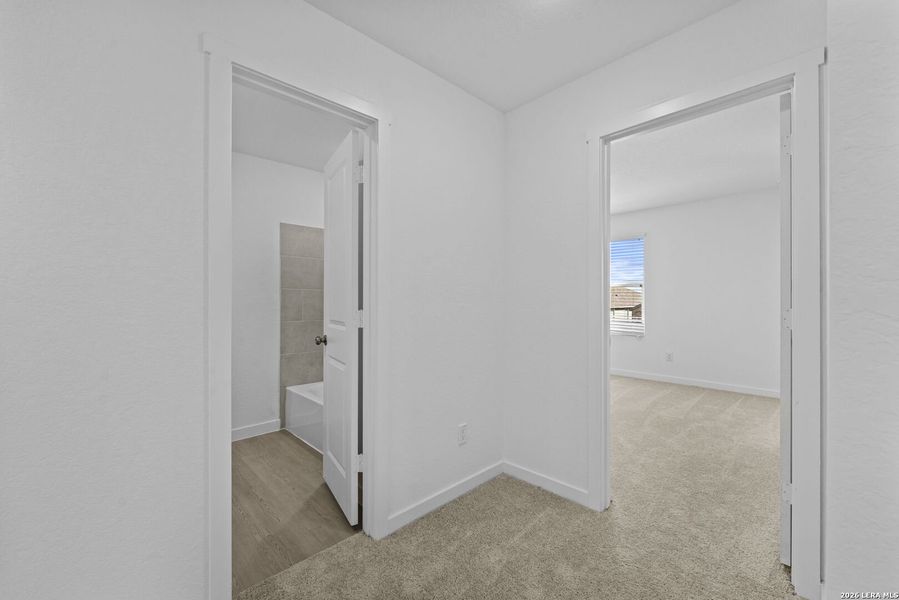 Spacious, unfurnished interior of a new home in Grace Valley, Marion (Image 16).