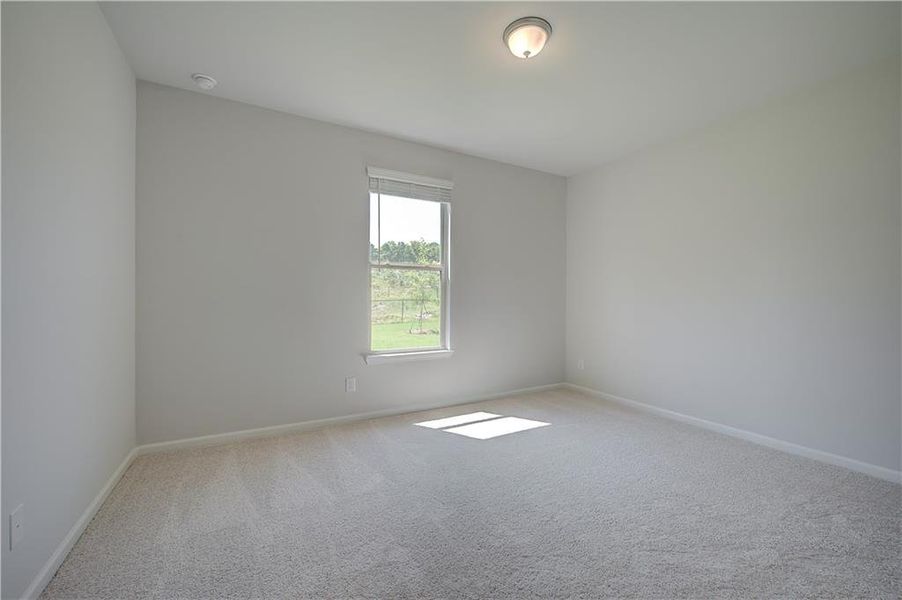 Spacious, unfurnished interior of a new home in Grandview at Millers Mill, Stockbridge (Image 22).