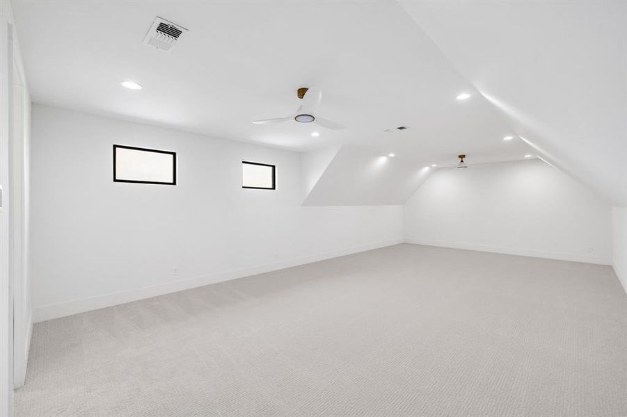 Spacious, unfurnished interior of a new home in , Gunter (Image 37). Spacious, unfurnished interior of a new home in , Gunter (Image 37).