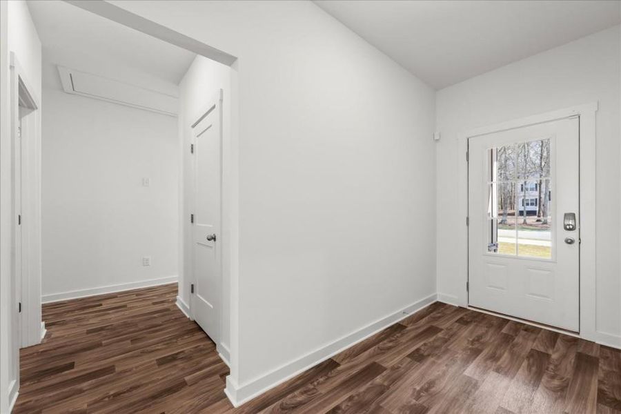 Spacious, unfurnished interior of a new home in , Statham (Image 23).