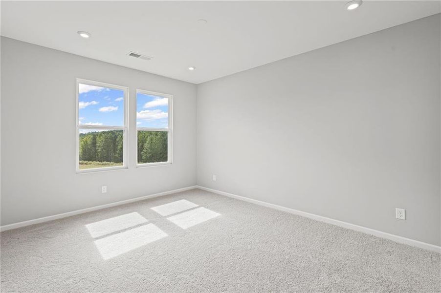 Spacious, unfurnished interior of a new home in Villas at Gold Creek, Dawsonville (Image 23).
