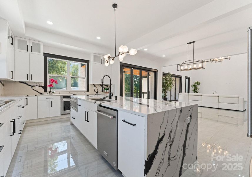 Furnished interior view inside a new home in , Statesville (Image 26). Furnished interior view inside a new home in , Statesville (Image 26).