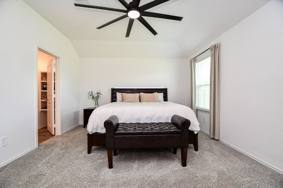 Furnished interior view inside a new home in , Rosenberg (Image 26).