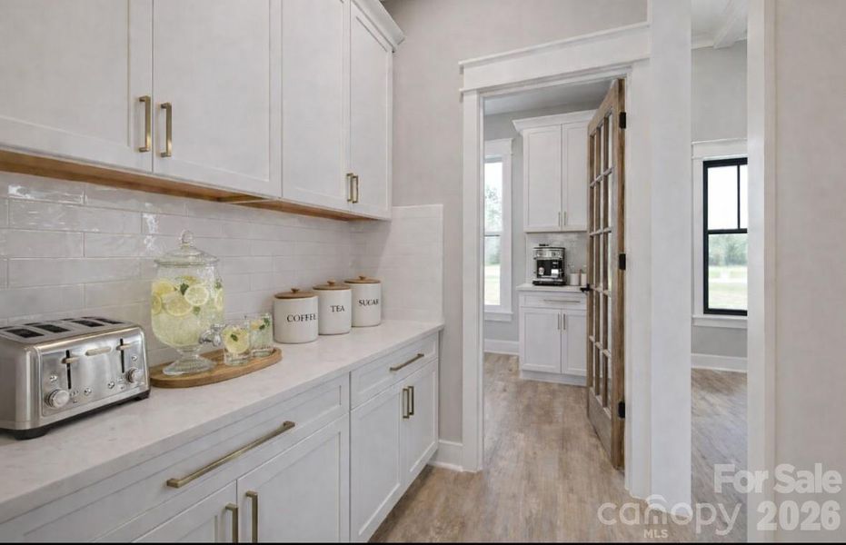 Photo is representative of a very similar build. Photo is representative of a very similar build.